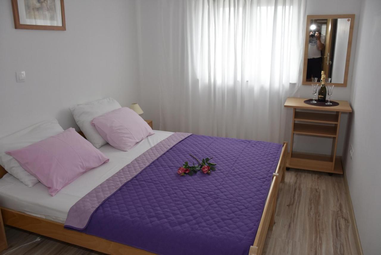 Apartmani Mira Klenovica Εξωτερικό φωτογραφία
