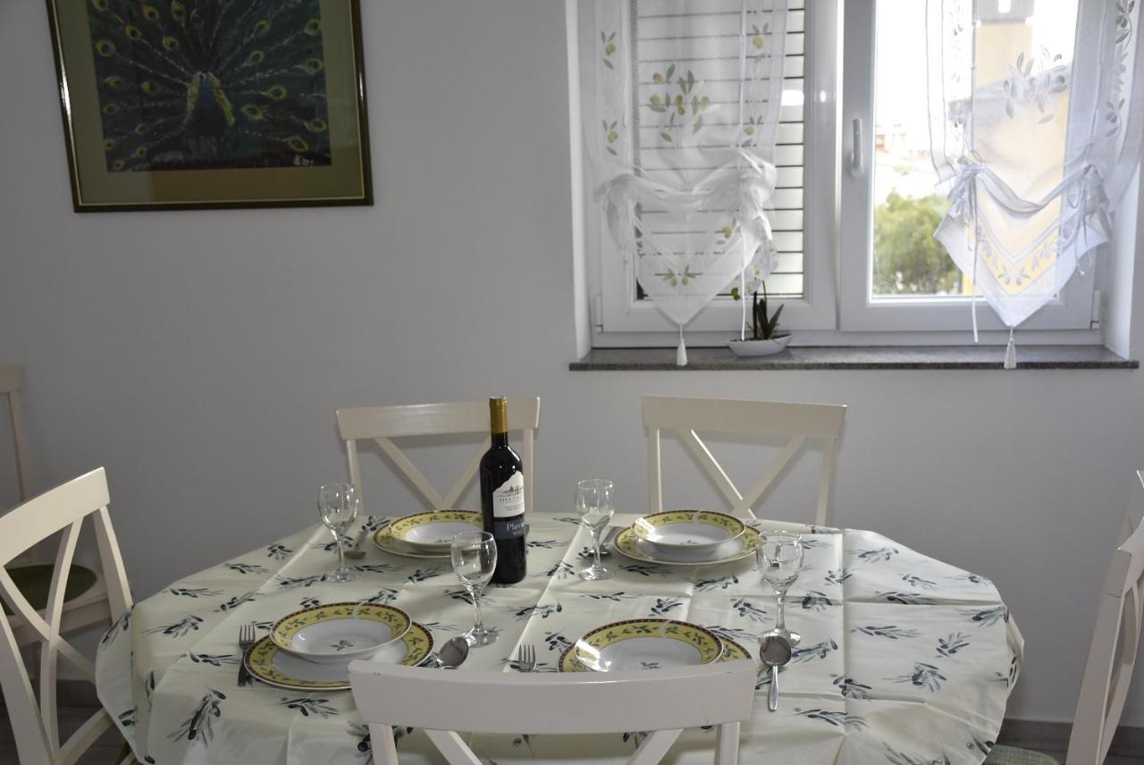 Apartmani Mira Klenovica Εξωτερικό φωτογραφία